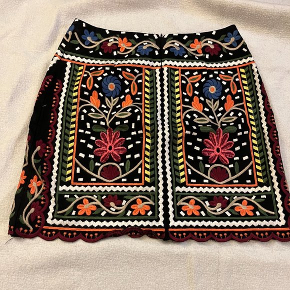 Fairchild Embroidered Mini Skirt - Picture 3 of 8